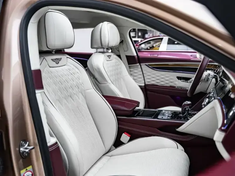 2022 Bentley Flying Spur с пробегом 20 000 км