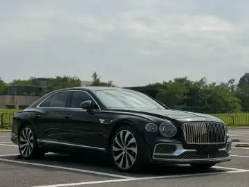 2021 Bentley Flying Spur с пробегом 55 000 км