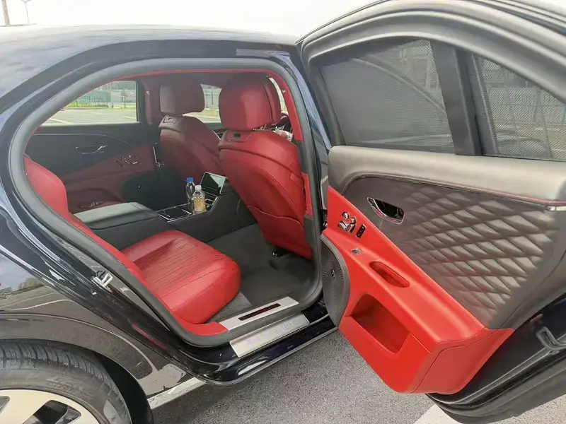 2021 Bentley Flying Spur с пробегом 55 000 км