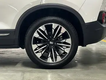 2021 Bestune T77 с пробегом 20 200 км