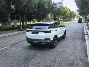 2019 Bestune T77 с пробегом 79 000 км