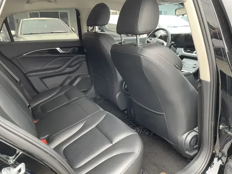 2021 Bestune B70 с пробегом 39 000 км