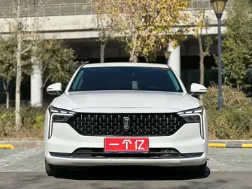 2023 Bestune B70 с пробегом 11 000 км