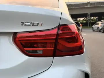 2021 BMW 1 серии с пробегом 40 000 км