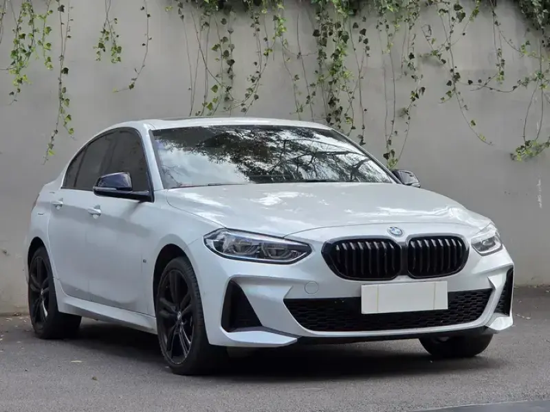 2021 BMW 1 серии с пробегом 43 000 км