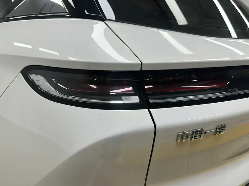 2023 Bestune T90 с пробегом 15 700 км
