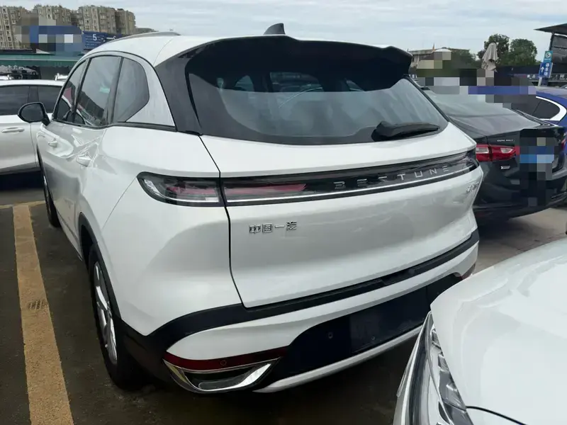 2023 Bestune T90 с пробегом 34 000 км