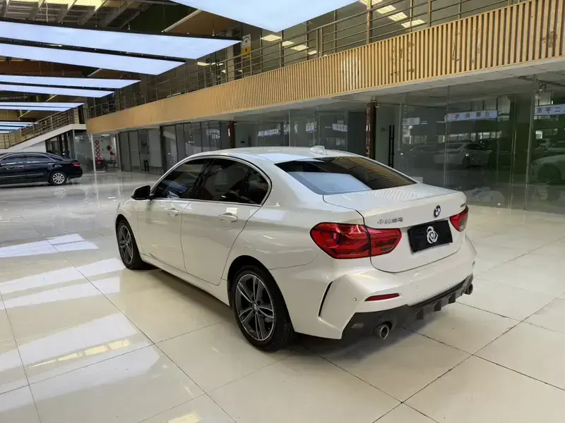 2020 BMW 1 серии с пробегом 60 000 км