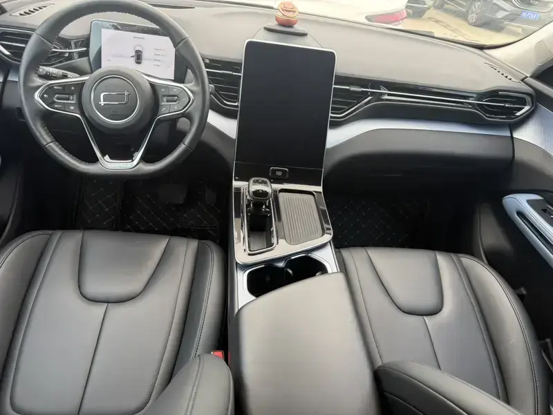 2023 Bestune T90 с пробегом 34 000 км