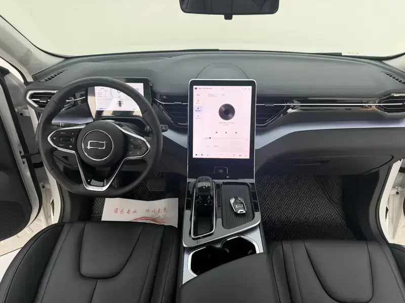 2023 Bestune T90 с пробегом 29 000 км