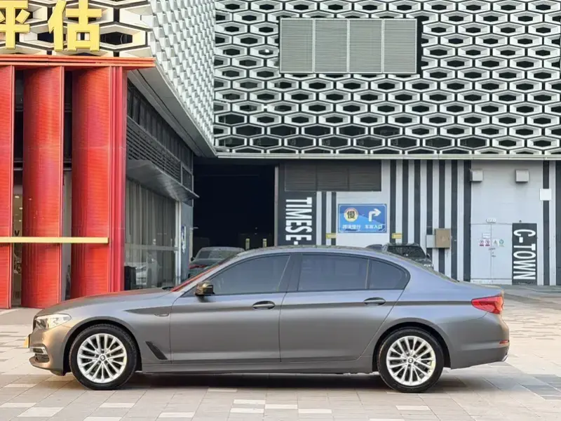 2019 BMW 5 серии с пробегом 135 000 км