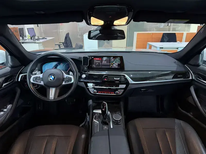 2019 BMW 5 серии с пробегом 78 000 км