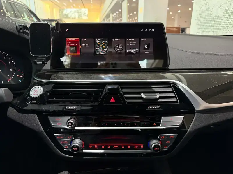 2019 BMW 5 серии с пробегом 78 000 км