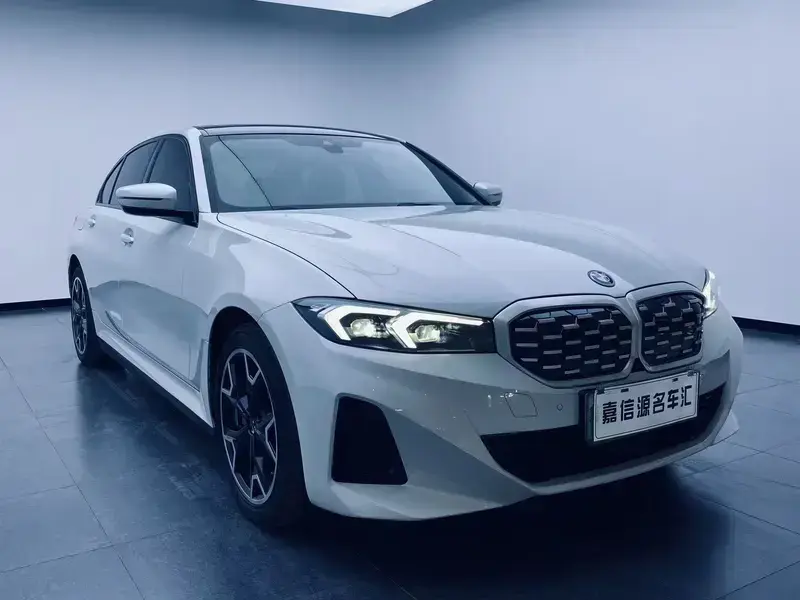 2025 BMW i3 с пробегом 20 000 км