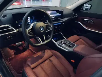 2025 BMW i3 с пробегом 20 000 км