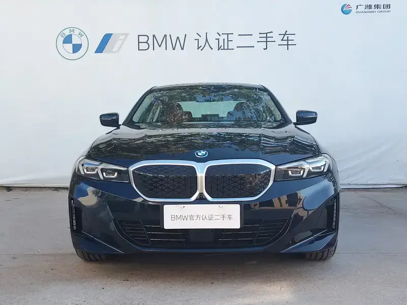 2026 BMW i3 с пробегом 100 км