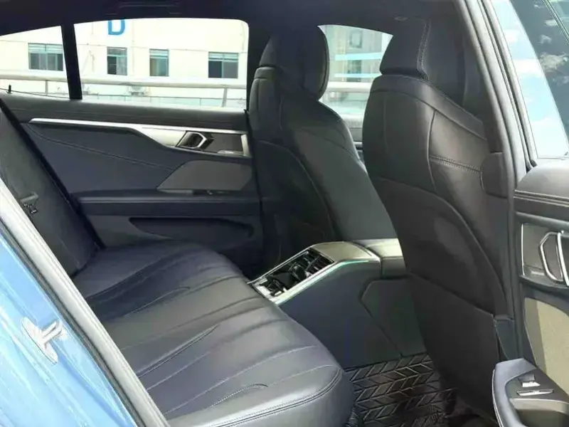 2021 BMW 8 серии с пробегом 115 000 км