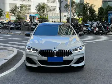 2021 BMW 8 серии с пробегом 18 000 км