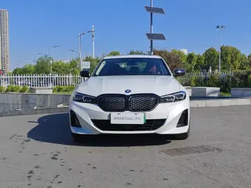 2026 BMW i3 с пробегом 12 000 км