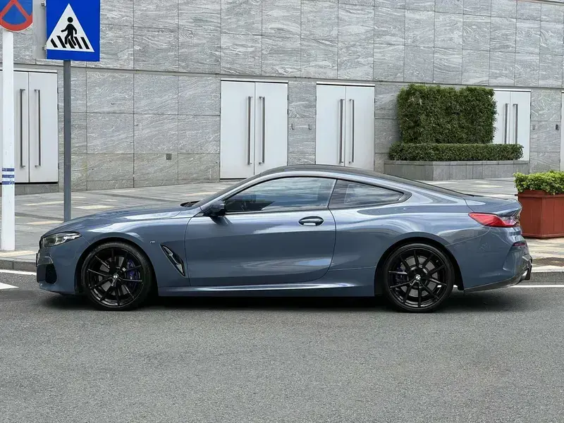 2021 BMW 8 серии с пробегом 34 000 км