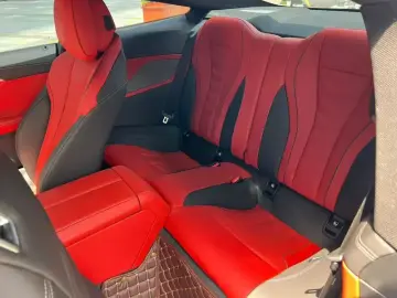 2021 BMW 8 серии с пробегом 10 000 км