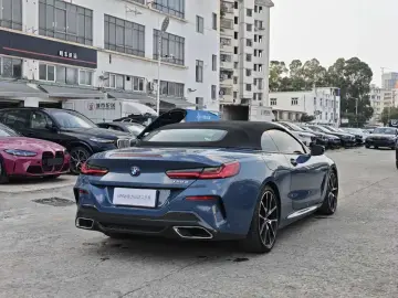 2021 BMW 8 серии с пробегом 42 300 км