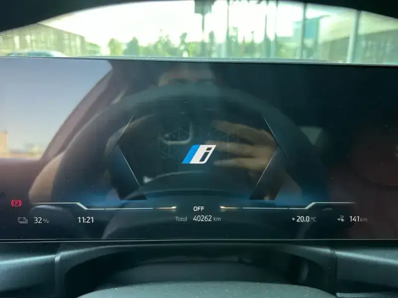 2023 BMW i3 с пробегом 40 000 км