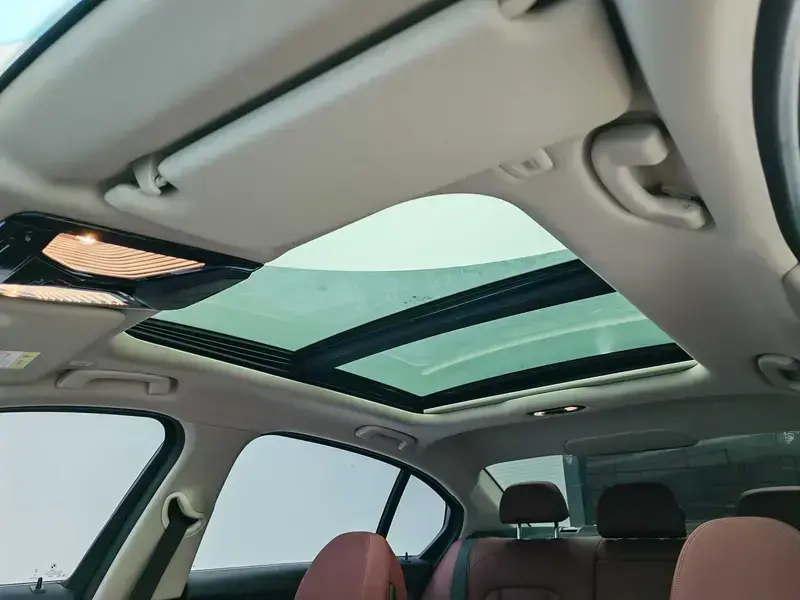 2025 BMW i3 с пробегом 52 500 км