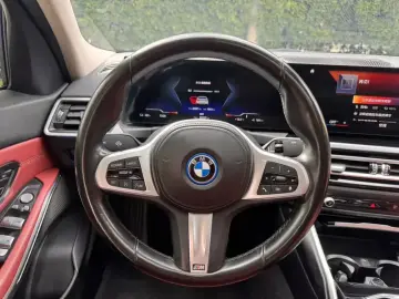 2022 BMW i3 с пробегом 83 200 км