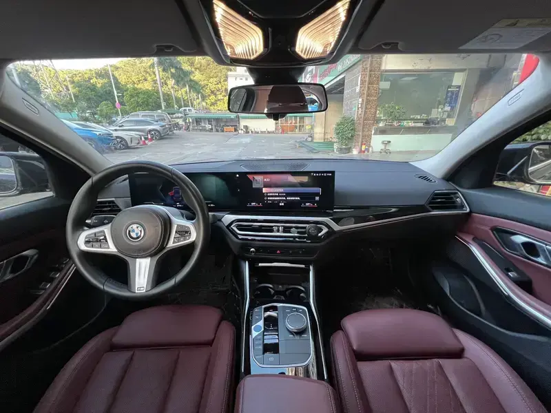 2022 BMW i3 с пробегом 67 000 км