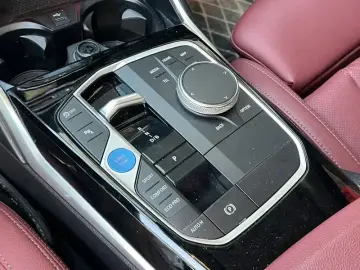 2022 BMW i3 с пробегом 67 000 км