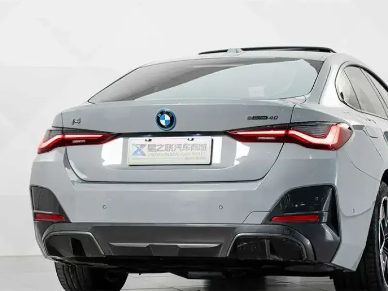 2023 BMW i4 с пробегом 26 500 км