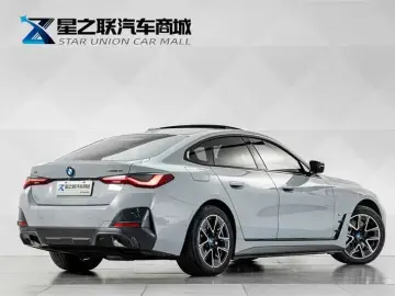 2023 BMW i4 с пробегом 26 500 км