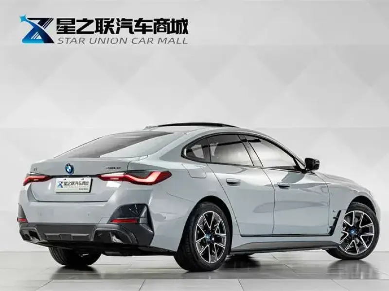 2023 BMW i4 с пробегом 26 500 км