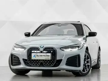 2023 BMW i4 с пробегом 26 500 км