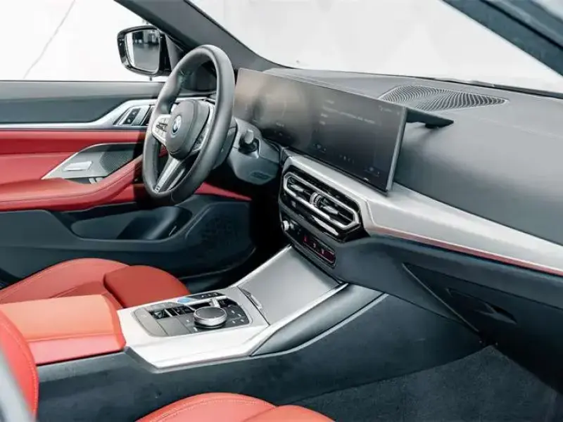 2023 BMW i4 с пробегом 26 500 км