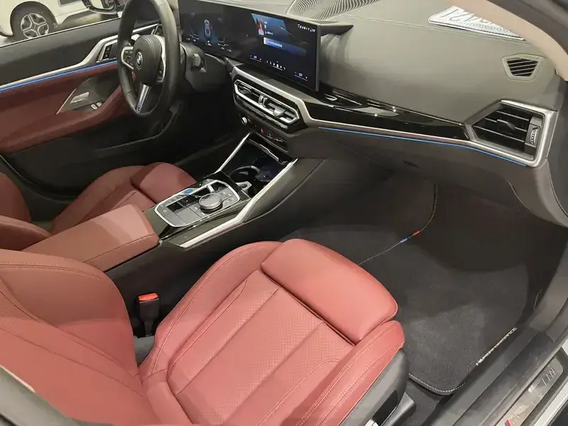 2023 BMW i4 с пробегом 38 000 км