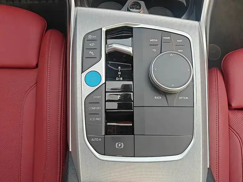 2023 BMW i4 с пробегом 2 500 км