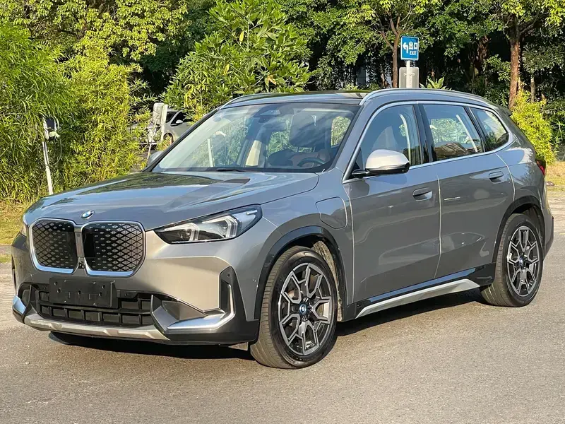 2023 BMW iX1 с пробегом 42 000 км