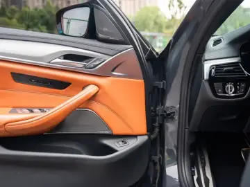2021 BMW M5 с пробегом 84 000 км