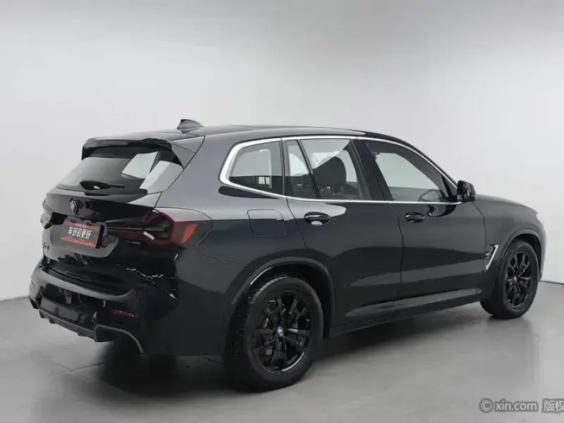 2023 BMW iX3 с пробегом 51 400 км
