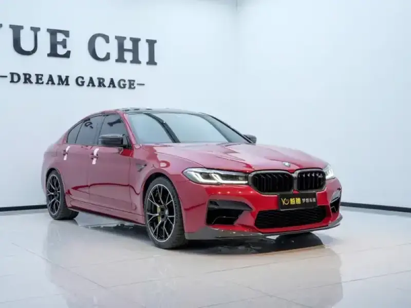 2021 BMW M5 с пробегом 33 000 км