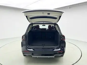2023 BMW iX3 с пробегом 36 600 км
