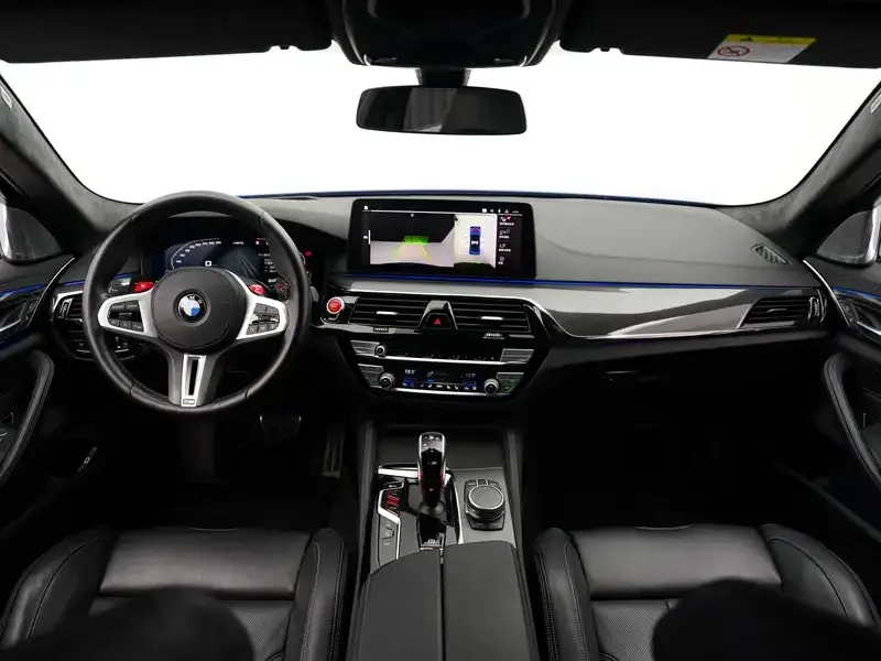 2021 BMW M5 с пробегом 56 000 км