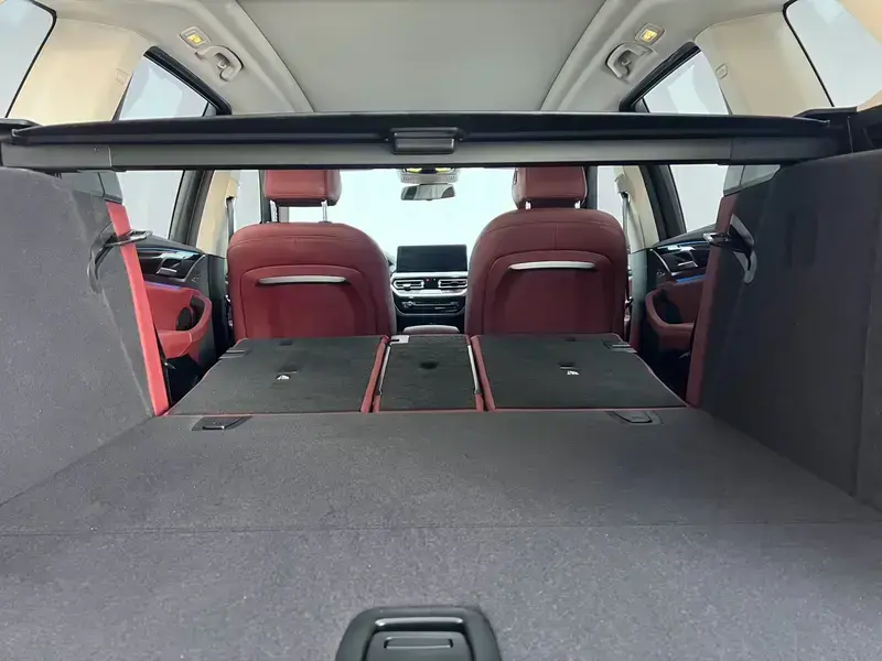2023 BMW iX3 с пробегом 73 000 км