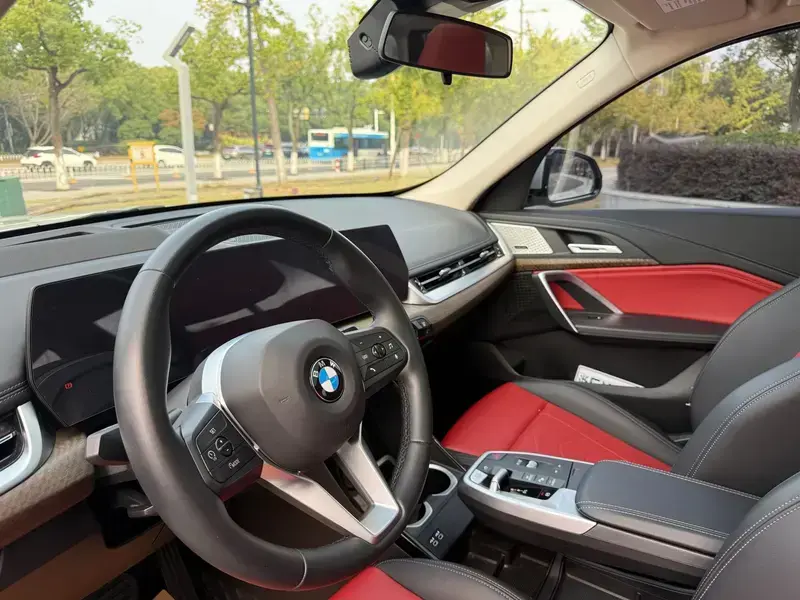 2023 BMW X1 с пробегом 39 000 км
