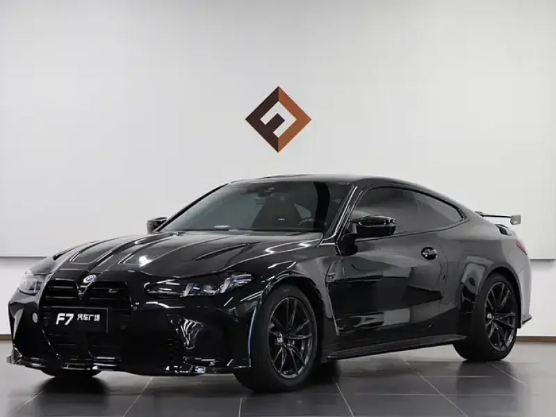 2024 BMW M4 с пробегом 23 000 км