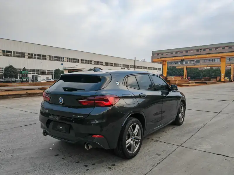2022 BMW X2 с пробегом 40 000 км