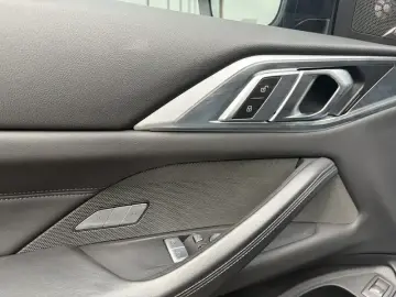 2023 BMW M4 с пробегом 23 000 км