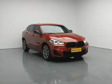 2022 BMW X2 с пробегом 35 600 км